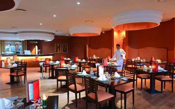 Hotel Golden Tulip Taj Sultan 5*