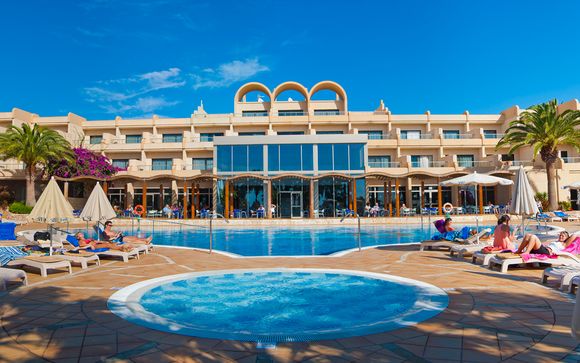 SBH Taro Beach Hotel le abre sus puertas