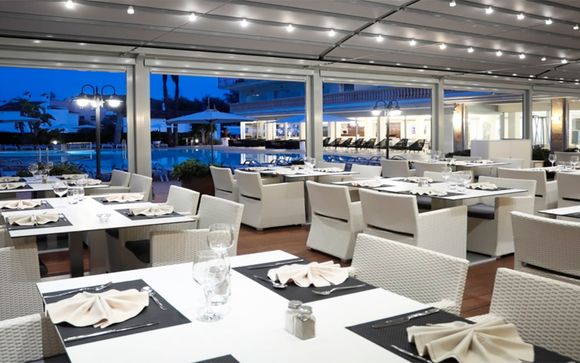 La Pérgola Aparthotel 4*