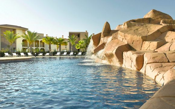 Las Lomas Village 4*