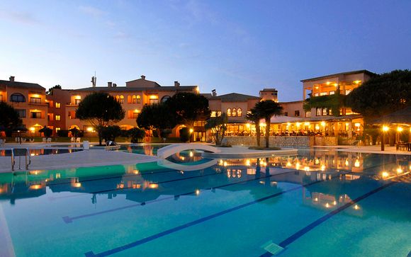 La Costa Golf & Beach Resort 4*