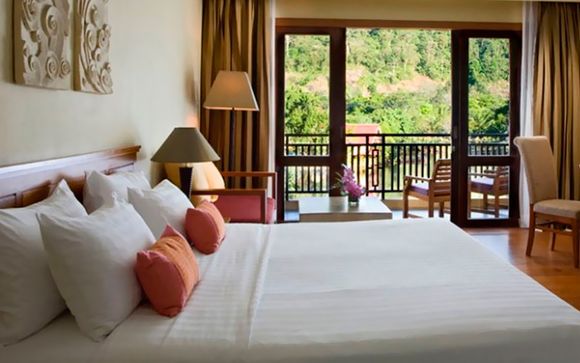 El Hotel The Emerald Cove 5* le abre sus puertas