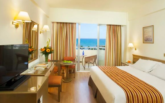 Lordos Beach Hotel 4*