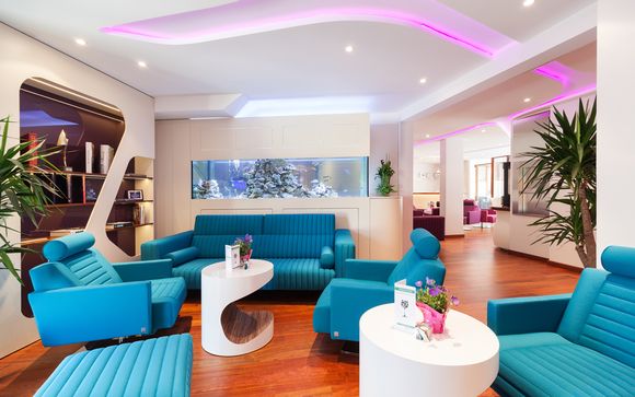 Hotel Metropolis Design 4*