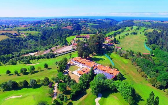 Oca Palacio de la Llorea Hotel & Spa 4*
