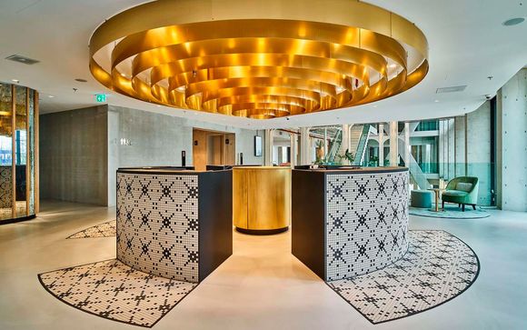 QO Hotel 4*