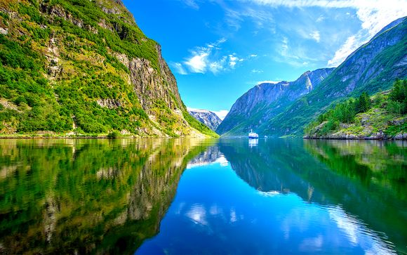 Fiordos Noruegos con Oslo y Telemark Stavanger - Hasta -70% | Voyage Privé