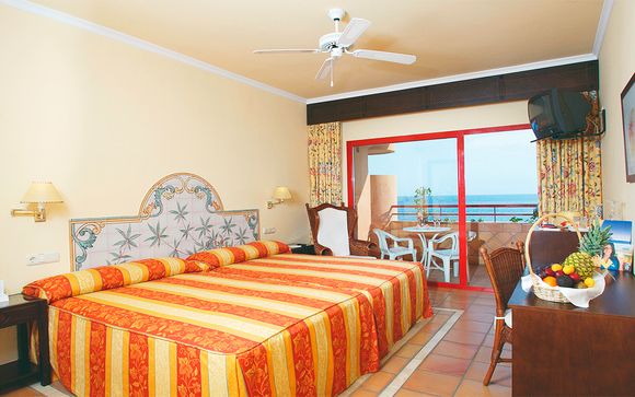 Almuñécar Playa Spa Hotel 4*