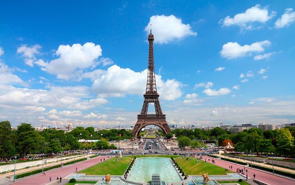 Hotel Plaza Tour Eiffel 4* - París - Hasta -70% | Voyage Privé