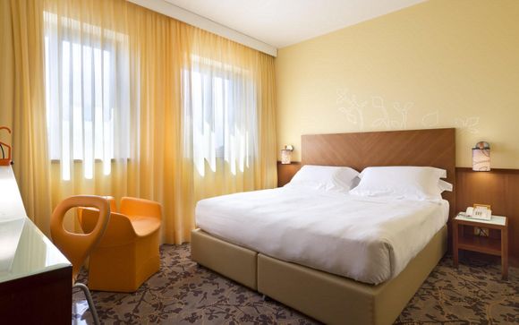 UNA Hotel Mediterraneo 4*