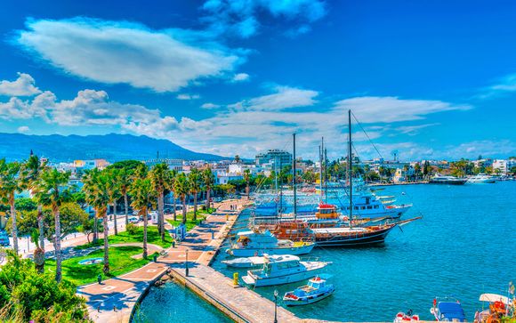 Hotel Blue Lagoon City 4*