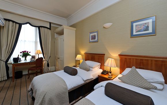 The Academy le abre sus puertas