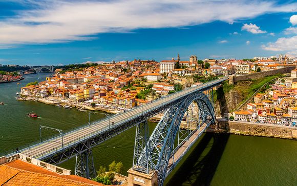 Holiday Inn Porto Gaia 4*