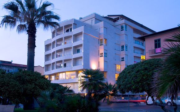 Hotel Sina Astor 4*