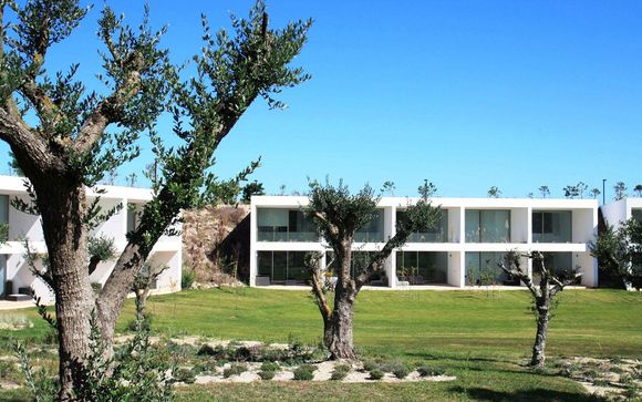 Combina la capital lusa y lujo medieval cerca del Atlántico