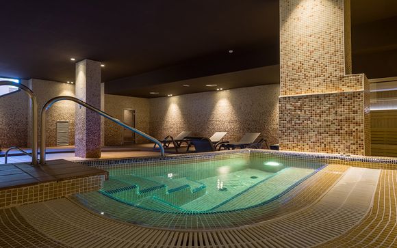 Hotel California Palace 4*