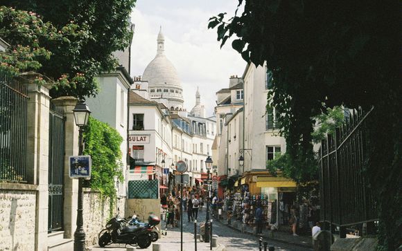Entre bouchées et secrets de Montmartre