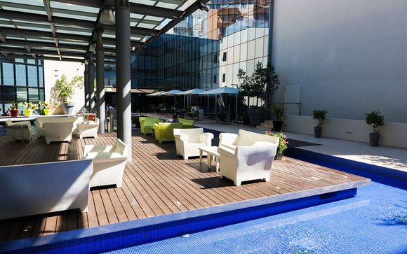 T Hotel 4*