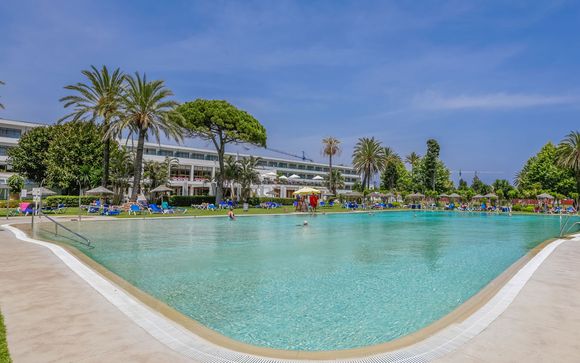 Poussez les portes de votre l'hôtel Atalaya Park Golf 4* 