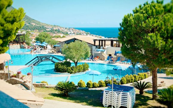 Club Esse Cala Gonone Beach Village 4*
