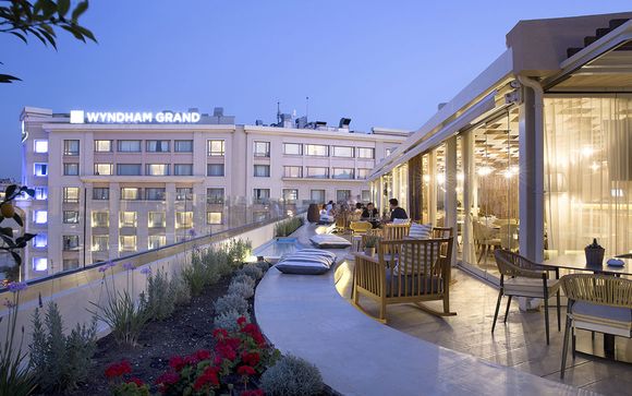 Wyndham Athens Residence