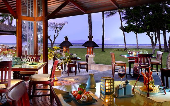 Poussez les portes de l'hôtel  Nusa Dua Beach Resort 5* 