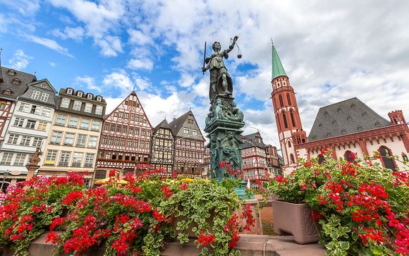 Lindner Hotel & Residence Main Plaza 4*