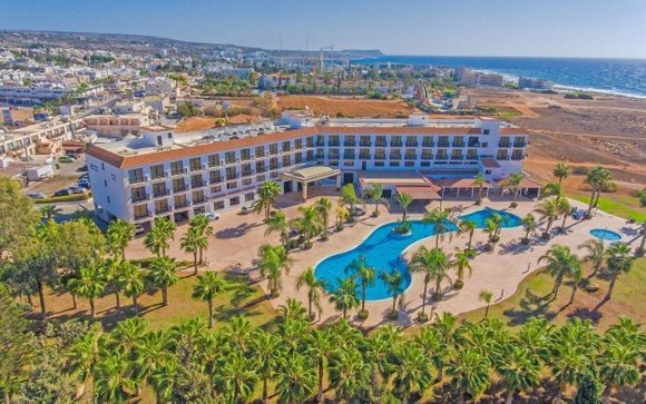 Nelia Sea Breeze Hotel 4* 