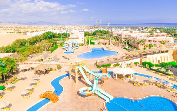 Parrotel Aqua Park Resort 4*