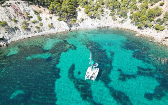 Escursione in catamarano alle Isole Malgrats e all'Isola del Toro (Riserve Marine) 