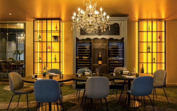 Hotel Le Louis Versailles Chateau MGallery 4*