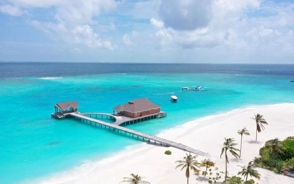 Dalle città futuristiche della penisola araba alle spiagge paradisiache delle Maldive