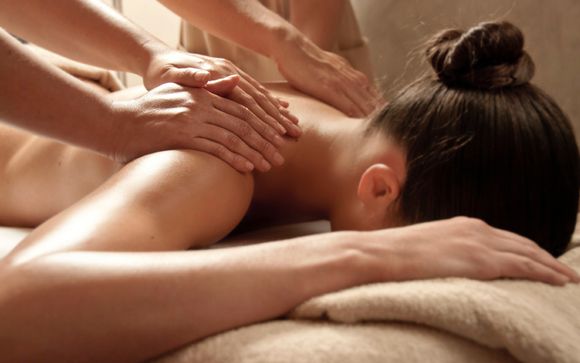 Giorni 6 - 8: Massaggio di 45 minuti (sauna, idromassaggio, bagno turco), Giornata libera e Partenza