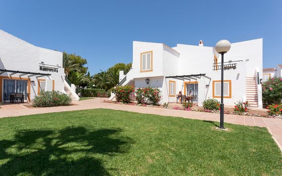 Apartamentos Roc Lago Park