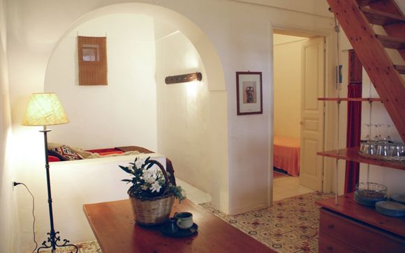 Sciuvechi Resort, eleganti Dammusi con piscina