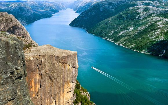 Incantevole tour del Nord, tra i Fiordi Norvegesi e Danimarca