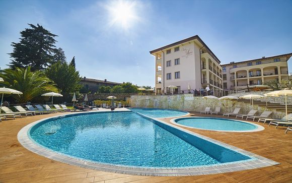 Esclusivo 4* con spa e vista mozzafiato