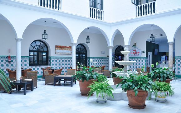 Senator Cadiz Spa Hotel 4*