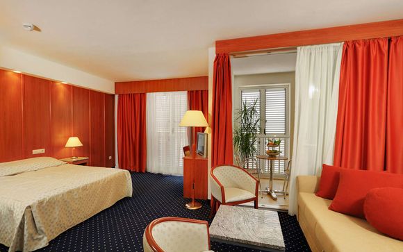 Marko Polo Hotel 4*