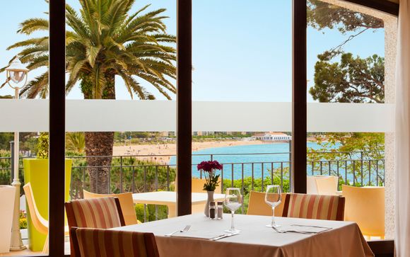 Ilunion Caleta Park 4*
