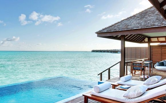 Hideaway Beach Resort & Spa 5*