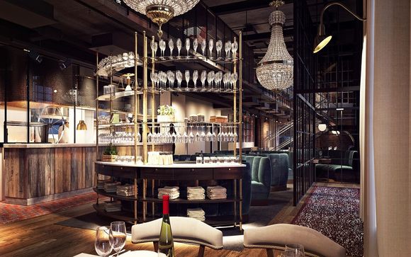 Lo Steam Hotel