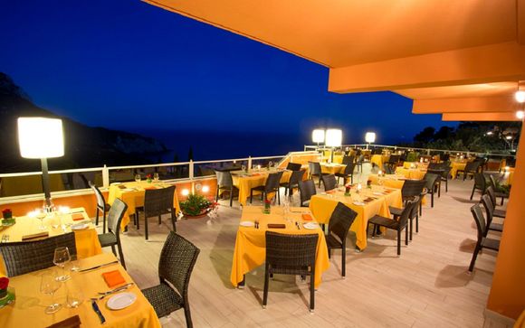 Hotel Torre di Cala Piccola 4*