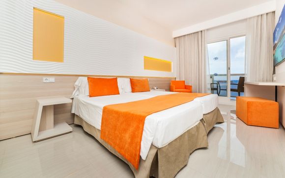 Club Hotel Almirante Farragut 4*