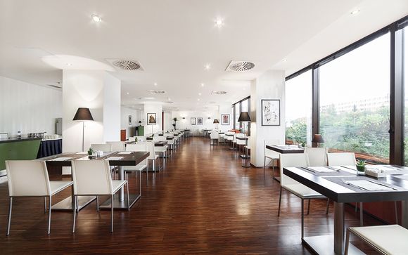 Occidental Praha Hotel 4*