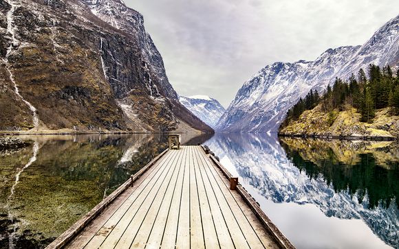 I Fiordi Norvegesi in libertà con noleggio auto incluso