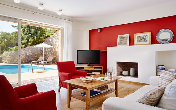 Pleiades Luxury Villas 5*