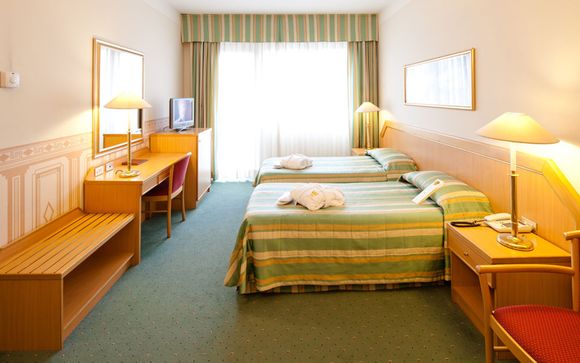 Hotel Qualys Nasco 4* 