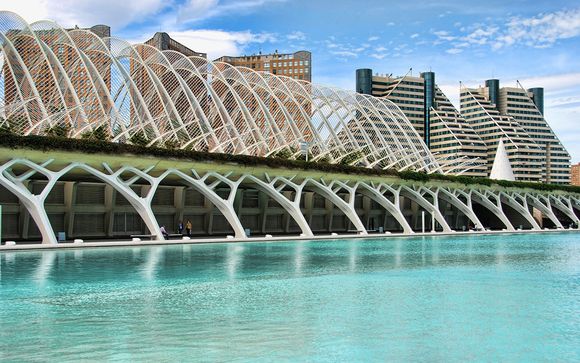 Design futuristico a 4* nella capitale dell'arte spagnola