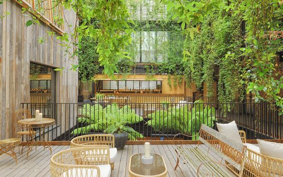 Nuovo boutique hotel 5* con suggestivo giardino verticale